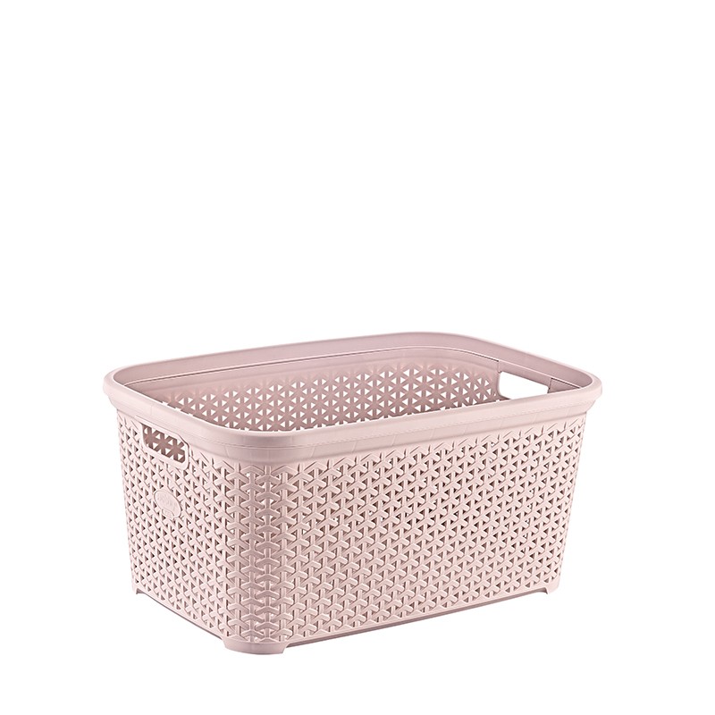 08 1093	  - Laundry Baskets		RATTAN LAUNDRY BASKET 35 LT            	 L36.5	W53.5	H26